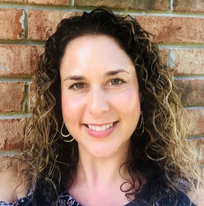 Meet your Posher, Ava